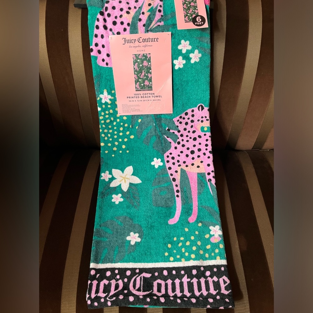 Juicy Couture Beach Towel 🐆NWT